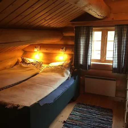Heibu Four-bedroom Chalet Nyaraló *