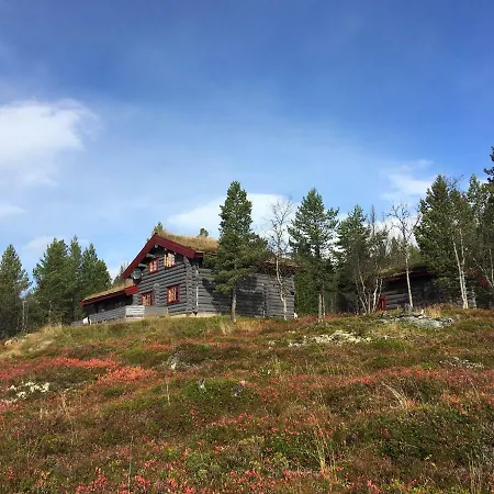 Heibu Four-bedroom Chalet Nyaraló *