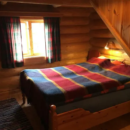 Heibu Four-bedroom Chalet *