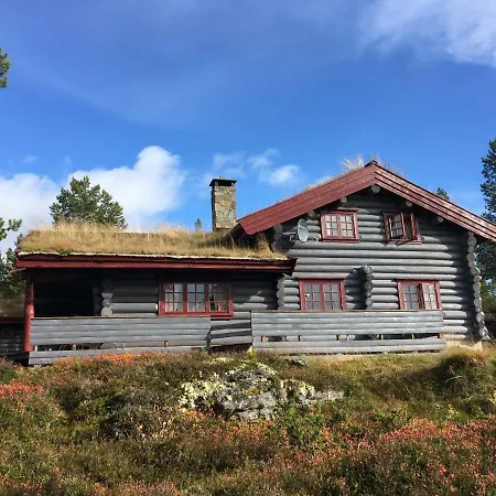 Heibu Four-bedroom Chalet Nyaraló Skåbu